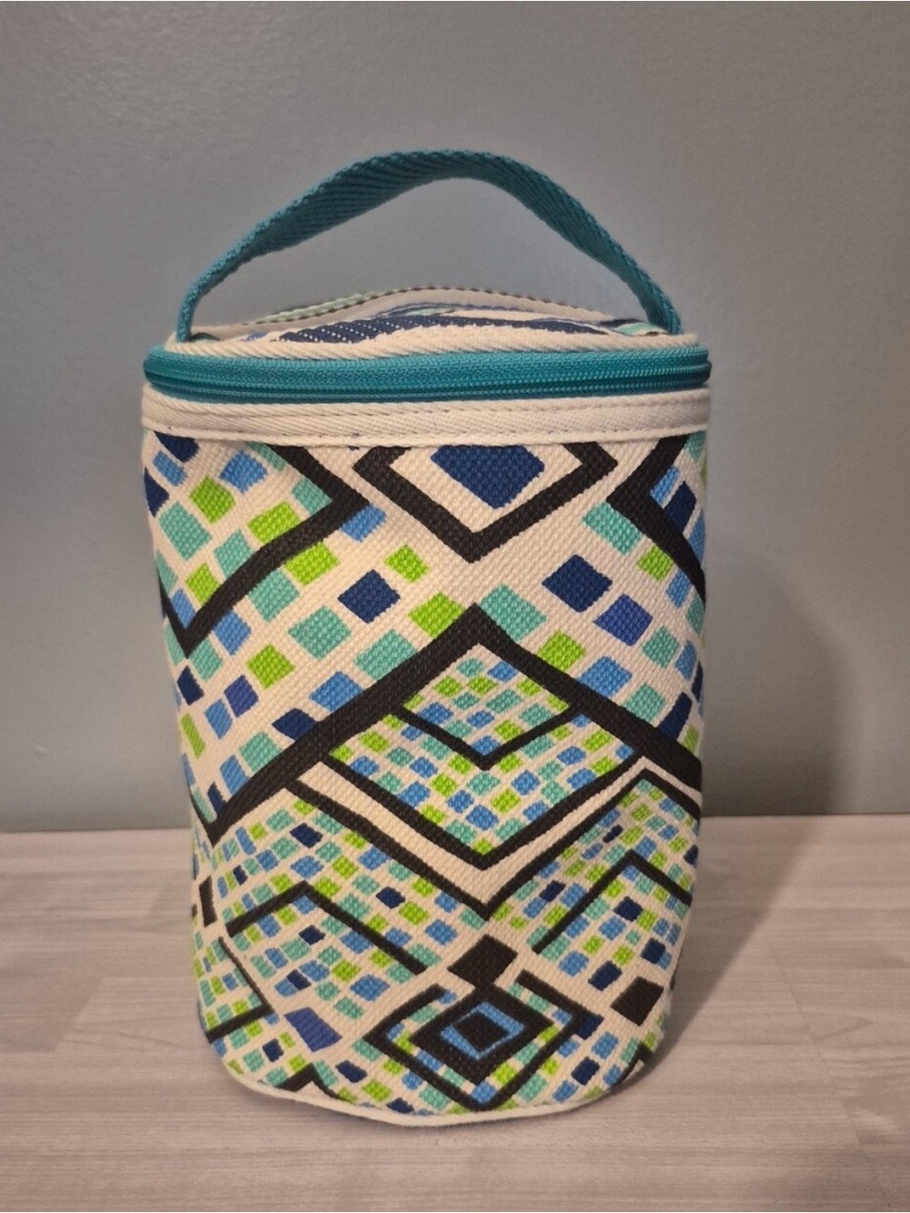 Vera Bradley Teal Blue Green Patterned Travel Bottle Bag